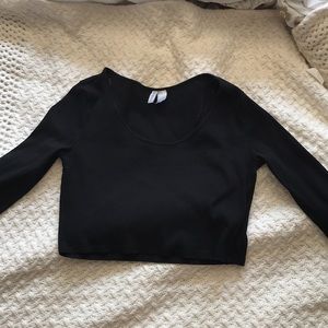 Black, long sleeve, crop top.